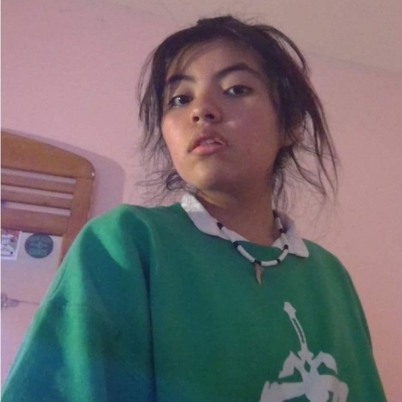 Meet your Posher, Zayra - Picture 1 of 1